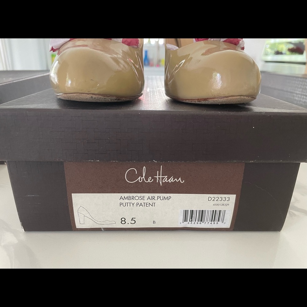 Cole Haan Ambrose Nike Pumps Putty Patent D22333